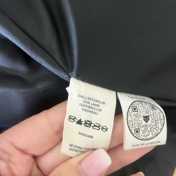 Women's Black Leather Jacket - Picture 6 of 7